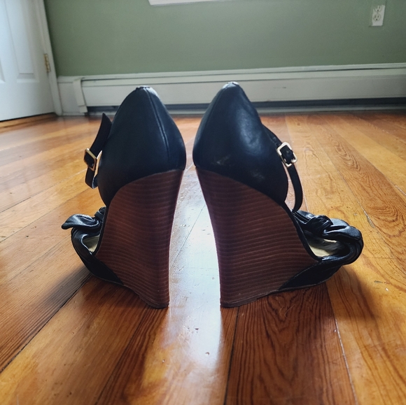 Bebe St. Bart's wedge in black - Picture 3 of 8